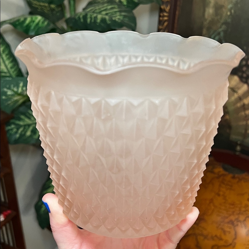 VTG Indiana Glass Pink Satin Glass Diamond Point Vase Planter Pot Jardiniere